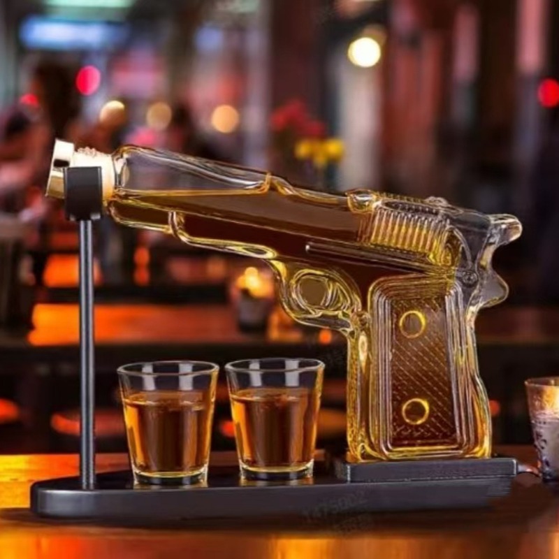 Sandhawk Glass Pistol Decanter - Glass Decanter Whiskey 评论和价格