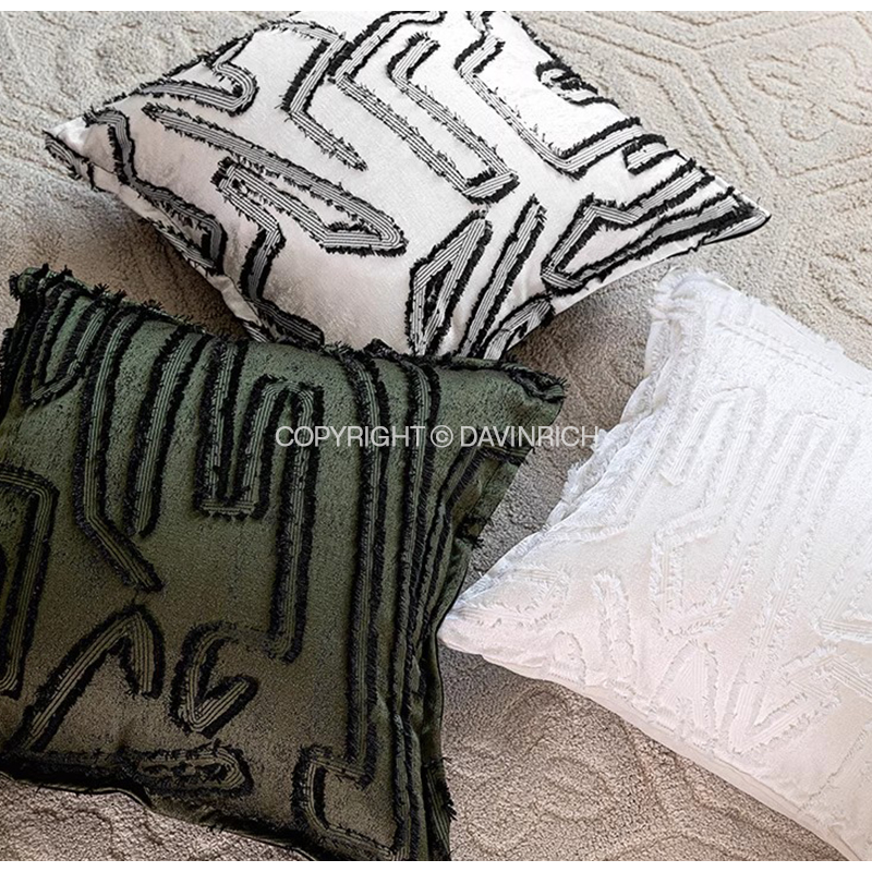 DAVINRICH Appliqued Maze Moder - Luxury Lifestyle Homes 评论和价格