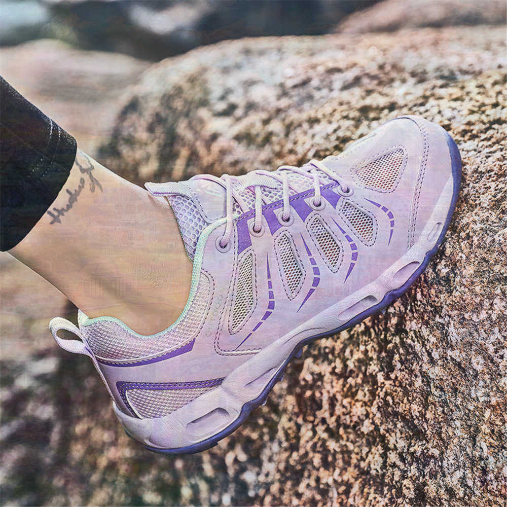 Sumer Round Tip Silver Sneaker - Luxury Lifestyle Names 评论和价格